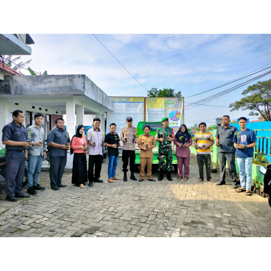 Hari Desa Asri Nusantara, Pemdes Siddo Bersama Warga Melaksanakan Penanaman Pohon
